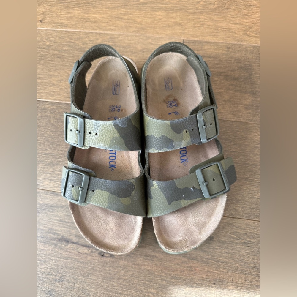 Birkenstock Milano Birko Flor Sandals Desert Soil Camo Green Women 8 Men 6